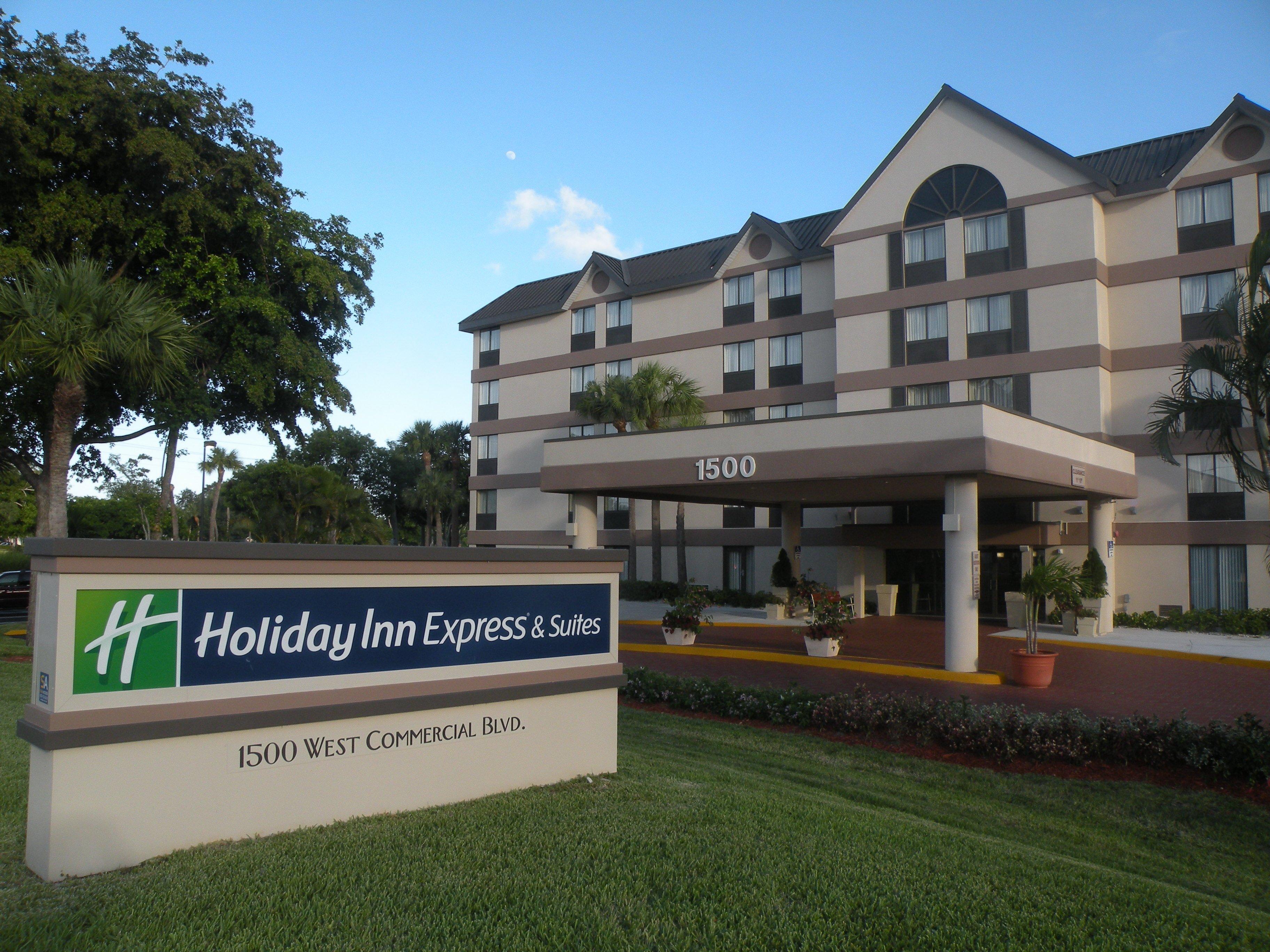 Holiday Inn Express Fort Lauderdale North - Executive Airport By Ihg Екстериор снимка