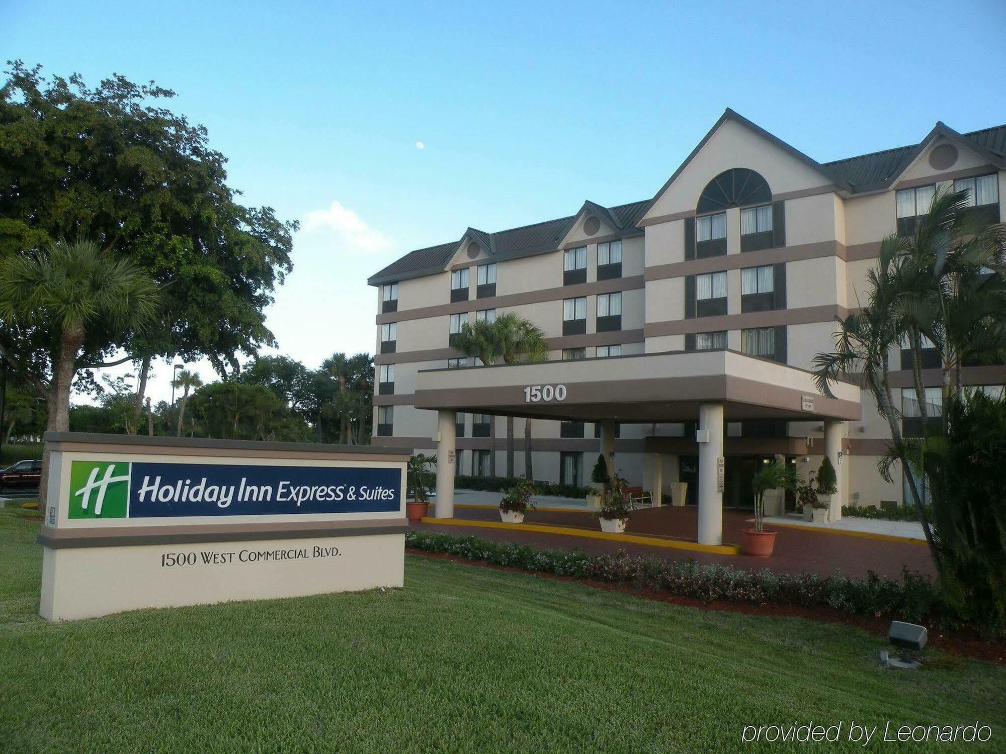 Holiday Inn Express Fort Lauderdale North - Executive Airport By Ihg Екстериор снимка